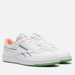 Reebok: Белые кроссовки  Club C Revenge