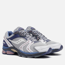 Saucony: Серые кроссовки 