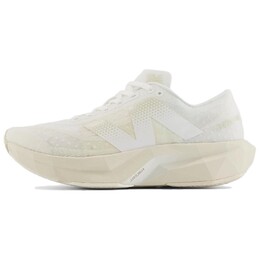 Кроссовки для бега FuelCell Rebel V4 женские с низким верхом белого цвета New Balance wfcxlj4