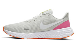 Nike REVOLUTION 5 Кроссовки для женщин bq3207-007
