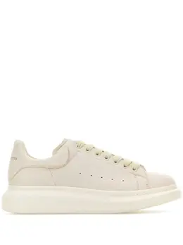 Alexander McQueen Oversized sneakers 25408425