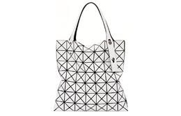 Issey Miyake Прозрачная сумка-шопер из ПВХ для ноутбука на одно плечо унисекс белая bb01-ag047-01