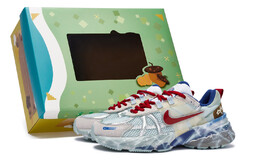 Кроссовки для бега V2K Run женские с низким верхом серый/серебряный/красный Nike hf5724-061(team80-女款无疯起浪s-box) | blue