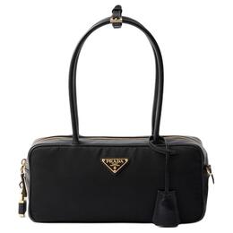 Сумка женская маленькая черная Prada из переработанного нейлона с кожаными деталями 1bb133_2c8q_f0002