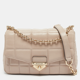 Michael Kors: Светлая сумка  Soho