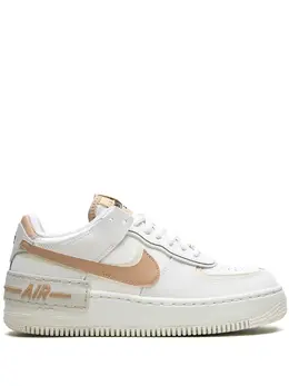 Nike: Светлые кроссовки  Air Force 1 Shadow
