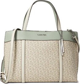 Сумка Calvin Klein Gillian Signature Satchel, цвет Khaki/Vanilla/White/Desert Sage 9941826 | khaki/vanilla/white/desert sage