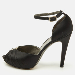 Salvatore Ferragamo: Чёрные сандалии 