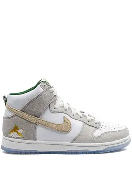 Nike: Белые кроссовки  Dunk High