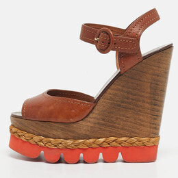 Dolce & Gabbana: Коричневые сандалии 