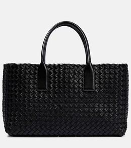Маленькая кожаная сумка-тоут cabat Bottega Veneta, черный p00757670 | black
