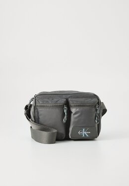 Сумка через плечо TECH UTILITY CAMERA BAG Calvin Klein, серый c1852h0c6-c11 | granite gray/glacier lake