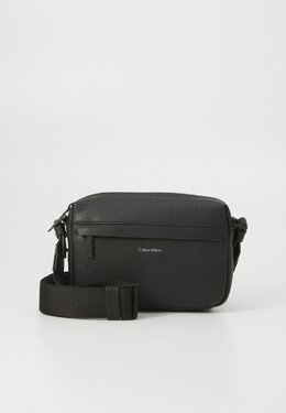 Сумка через плечо MUST CAMERA BAG - Across body bag Calvin Klein, черный 6ca52h0jt-q11 | black