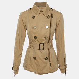 Burberry Brit: Светлая куртка 