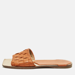 Bottega Veneta: Оранжевые сандалии  Intrecciato