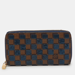 Louis Vuitton: Коричневый кошелёк  Zippy