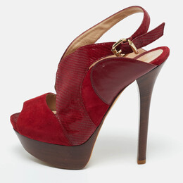 Fendi: Красные сандалии 