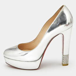 Christian Louboutin: Серебристые туфли 