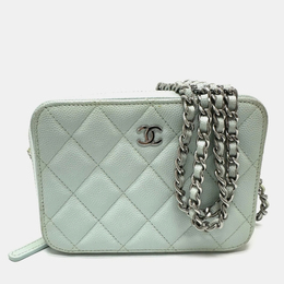 Chanel: Голубая сумка 