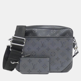 Louis Vuitton Trio Messenger Gris Monogram Eclipse Reverse Leather Shoulder Bag 1192370