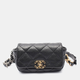 Chanel: Чёрная сумка 