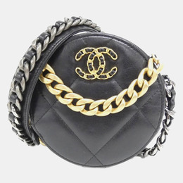 Chanel: Чёрная сумка 