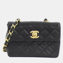 Chanel: Чёрная сумка 