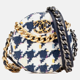 Chanel: Белая сумка 