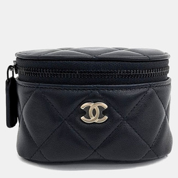 Chanel: Чёрная сумка 