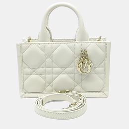 Dior: Белая сумка-шоппер 