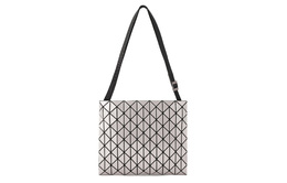 Сумка через плечо Row Metallic из поливинилхлорида унисекс серебристый Issey Miyake bb33-ag463-91