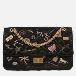 Chanel: Чёрная сумка 