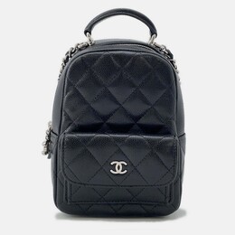 Chanel: Чёрный рюкзак 