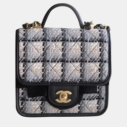 Chanel: Многоцветная сумка на руку 