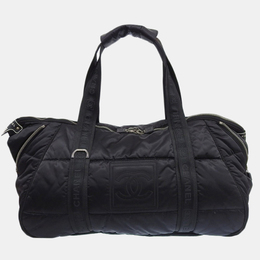 Chanel: Чёрная сумка 