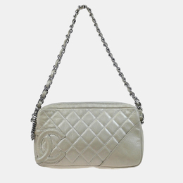 Chanel: Светлая сумка 