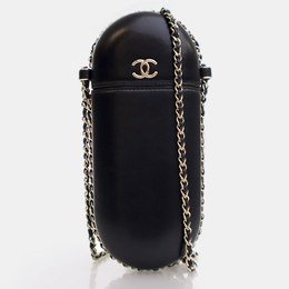 Chanel: Чёрная сумка 