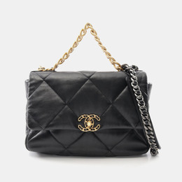 Chanel: Чёрная сумка 