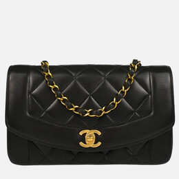 Chanel: Чёрная сумка 