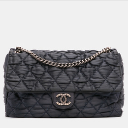 Chanel: Чёрная сумка 