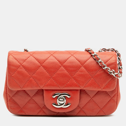 Chanel: Красная сумка 