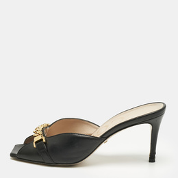 Gucci: Чёрные сандалии  Sylvie