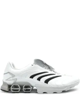 adidas: Белые кроссовки  Predator