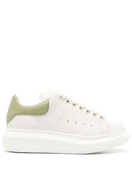 Alexander McQueen Oversized sneakers 28229487