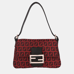 Fendi: Красная сумка 