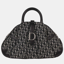 Dior: Чёрная сумка 