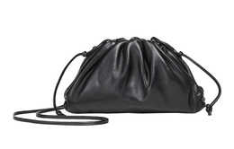 Bottega Veneta Клатч из телячьей кожи на плечо 585852vcp40-1229