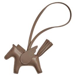 Hermes Подвеска для сумки Rodeo Pegase Milo из ягненка и свифта унисекс слоновая кость, Elephant Gray h083010cacc包 | elephant gray
