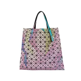 Issey Miyake Сумка из поливинилхлоридной смолы bb51-ag852-04