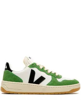 Veja V-logo suede sneakers 31827032